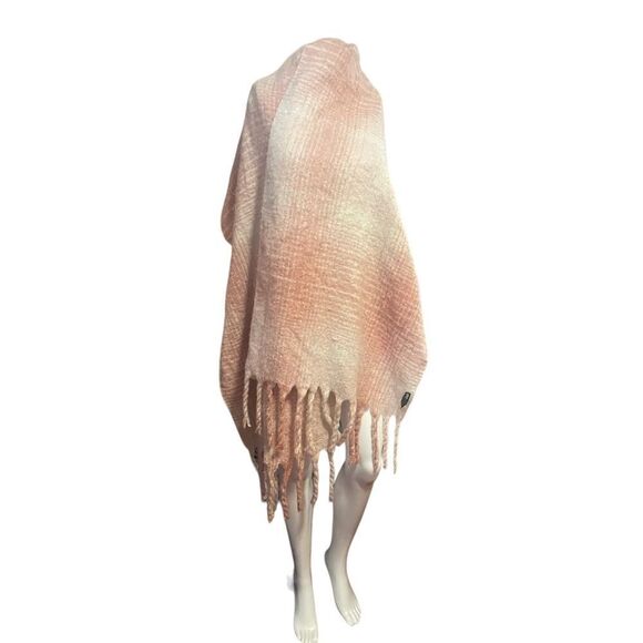 Womens STEVE MADDEN Soft Pink & White Check Scarf 78 x 20 SOFT - Picture 2 of 2